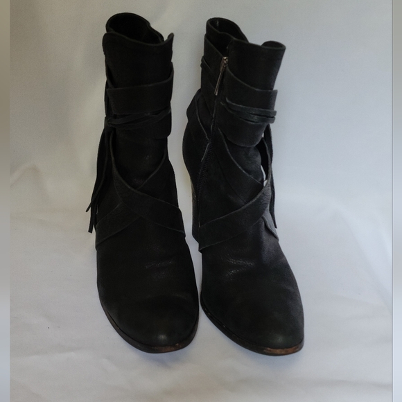 Vince Camuto Boots 9M EU 39 - Picture 6 of 10